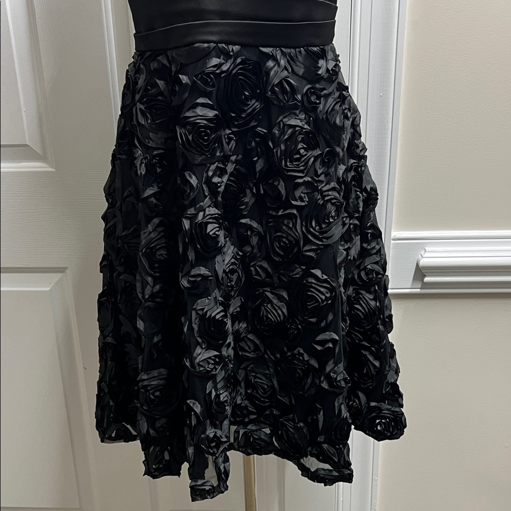 White House Black Market Black Strapless Dress size 10 346 - Picture 3 of 10